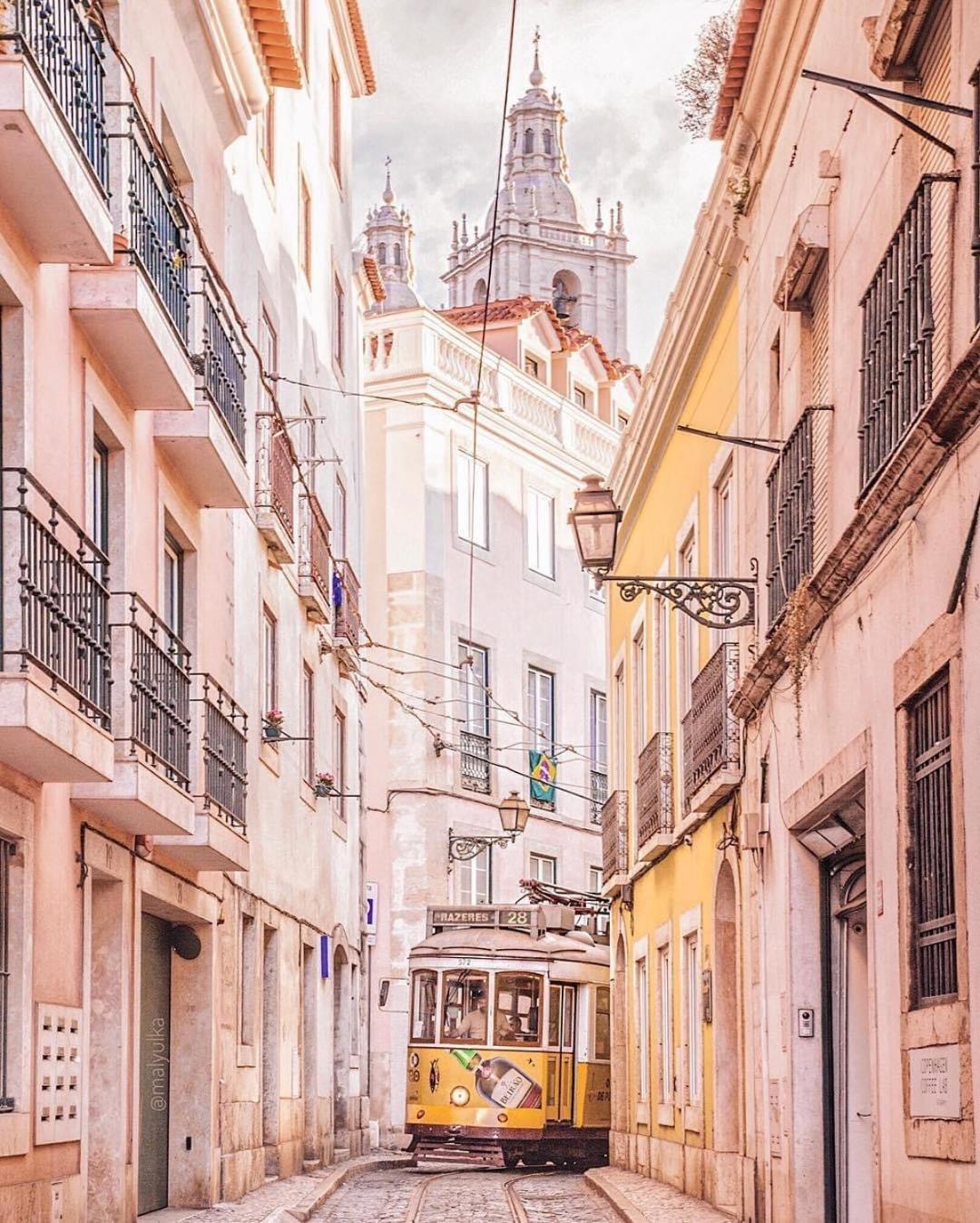 Lejlighed Alfama Historical 3 Bedroom Duplex