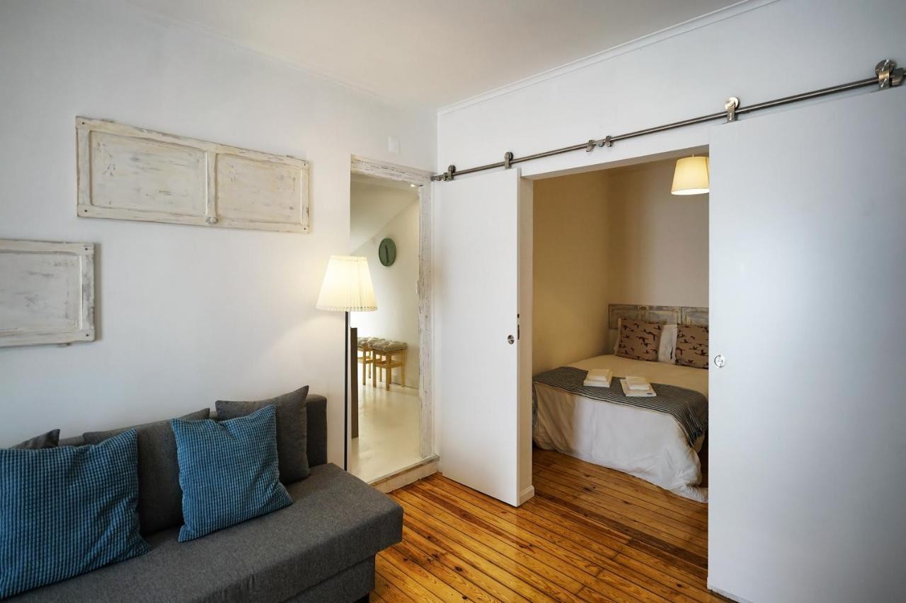 Alfama Historical 3 Bedroom Duplex Lejlighed