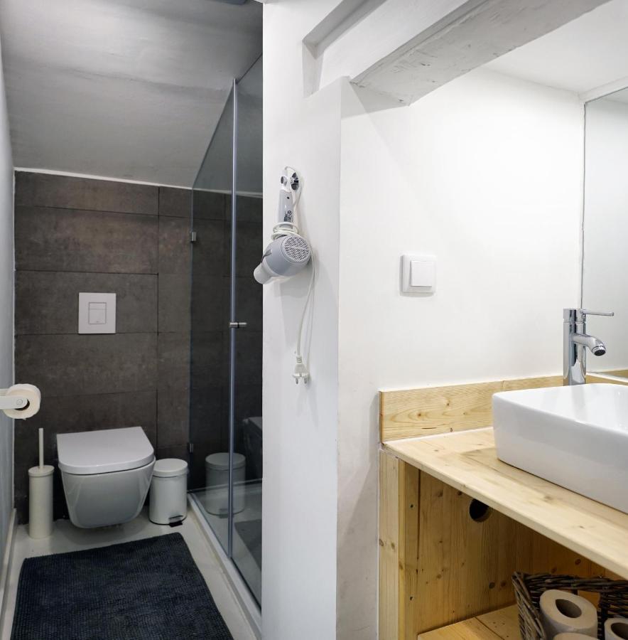 Lejlighed Alfama Historical 3 Bedroom Duplex Lisboa